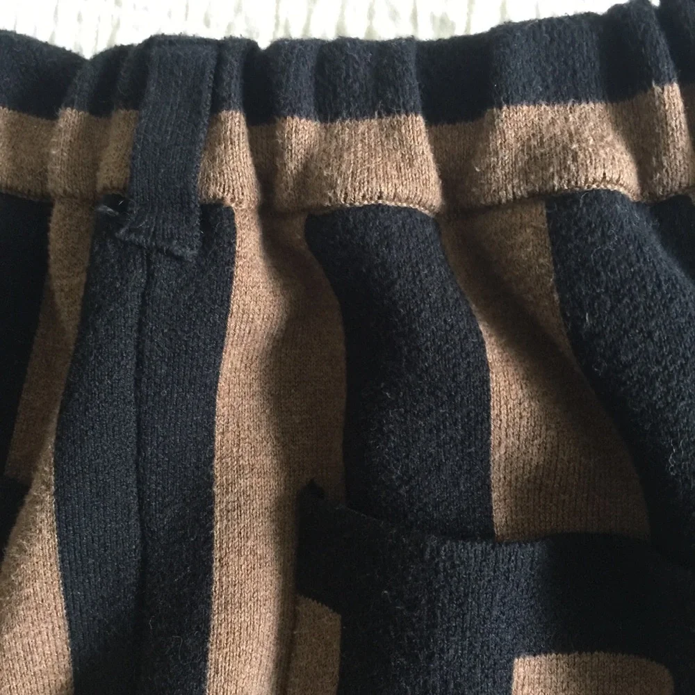 Gustav Von Aschenbach Brown/black vertical striped jogger pant - Picture 8 of 16